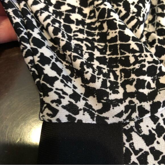 Lauren Ralph Lauren black white graphic print sheath dress size 8 - Picture 12 of 14